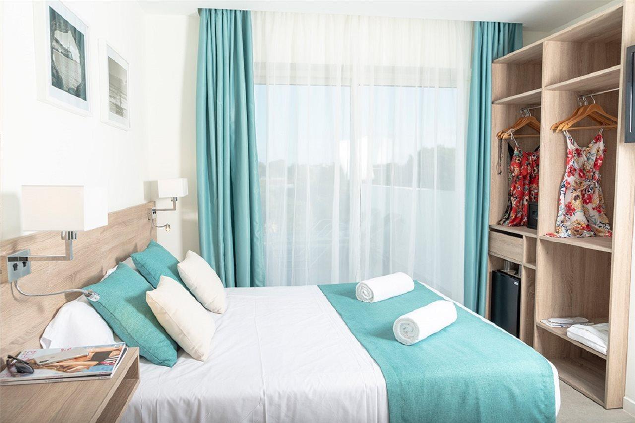 Aparthotel Marina Drach Porto Cristo Ngoại thất bức ảnh