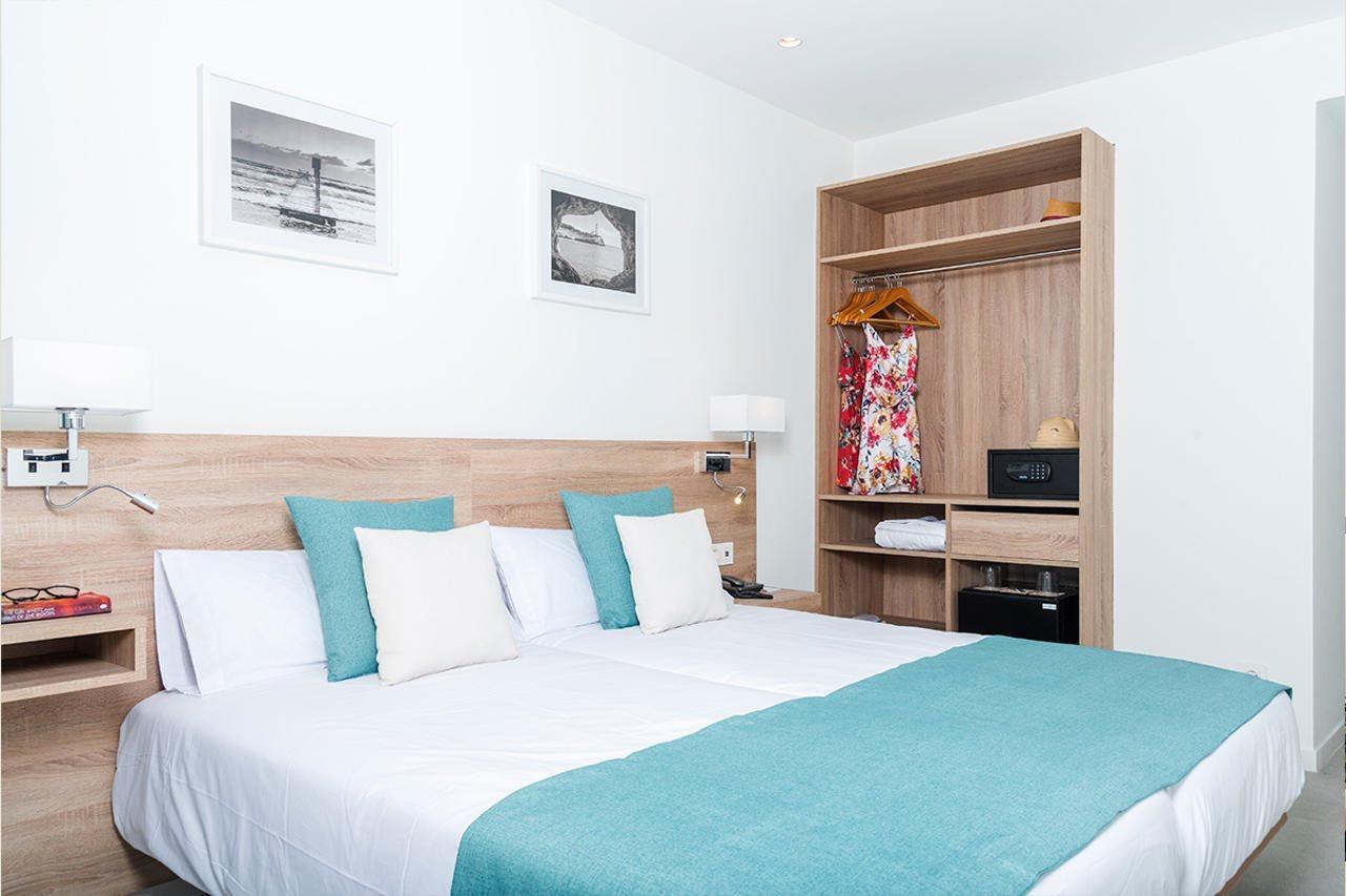 Aparthotel Marina Drach Porto Cristo Ngoại thất bức ảnh
