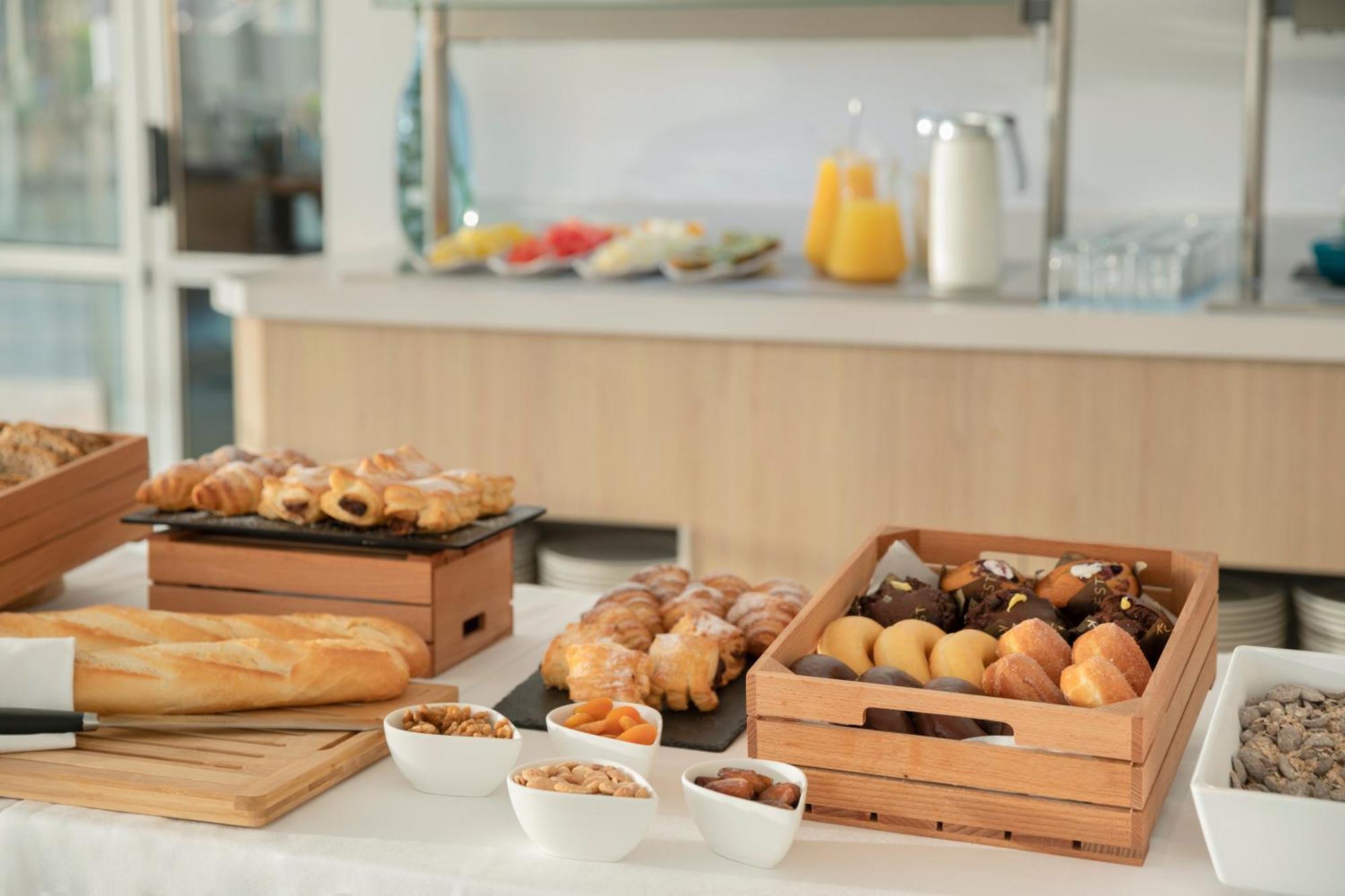 Aparthotel Marina Drach Porto Cristo Ngoại thất bức ảnh